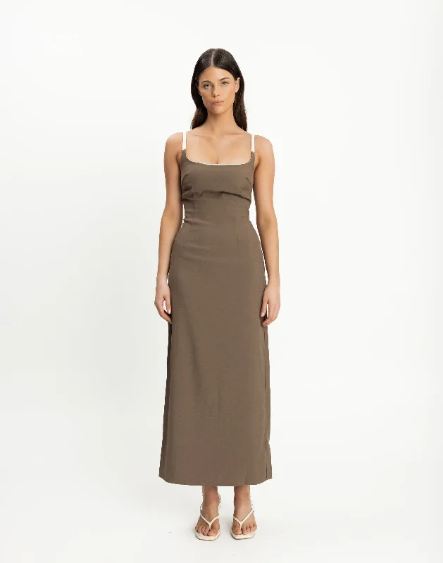 Alistair Maxi Dress (Coffee)