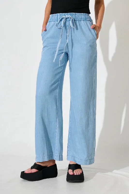 Oden Pants In Light Blue Chambray