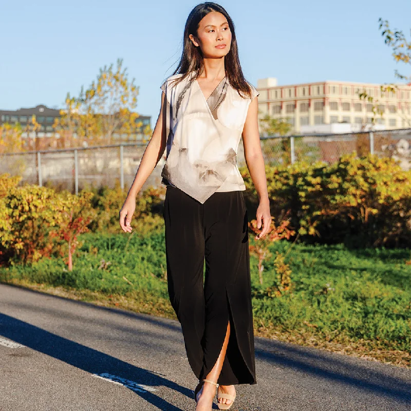 Crossover Faux Wrap Top - Watercolor - Final Sale! Laid - back Women's Vibe
